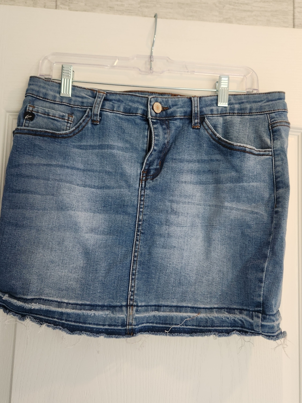 KanCan Faded Blue Denim Mini Skirt with Raw Hem 11/29 EUC